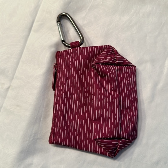 Thirty one Mini Clip Pouch Crushed Berry - Picture 3 of 3